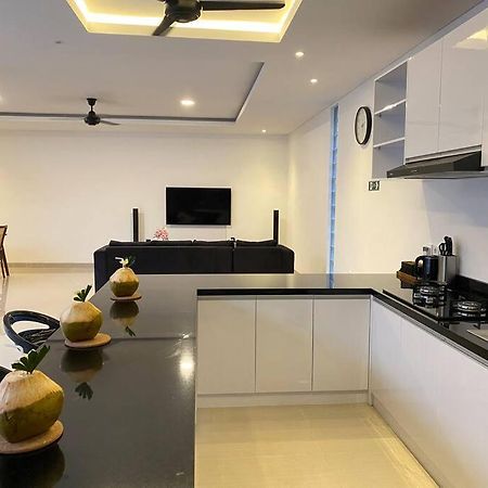 Villa Akmali Umalas 2Br With Private Pool & Jacuzzi تْشانغو المظهر الخارجي الصورة