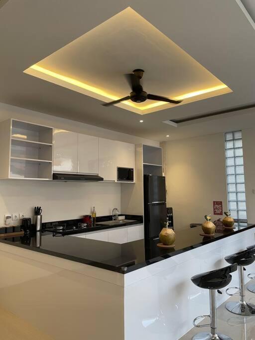 Villa Akmali Umalas 2Br With Private Pool & Jacuzzi تْشانغو المظهر الخارجي الصورة