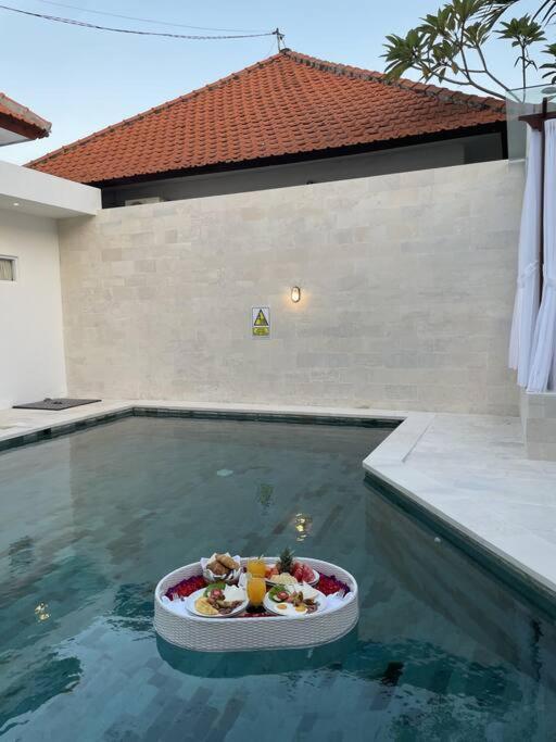 Villa Akmali Umalas 2Br With Private Pool & Jacuzzi تْشانغو المظهر الخارجي الصورة