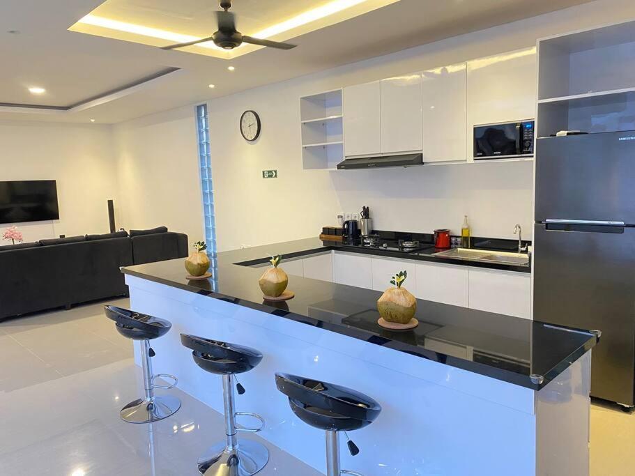 Villa Akmali Umalas 2Br With Private Pool & Jacuzzi تْشانغو المظهر الخارجي الصورة